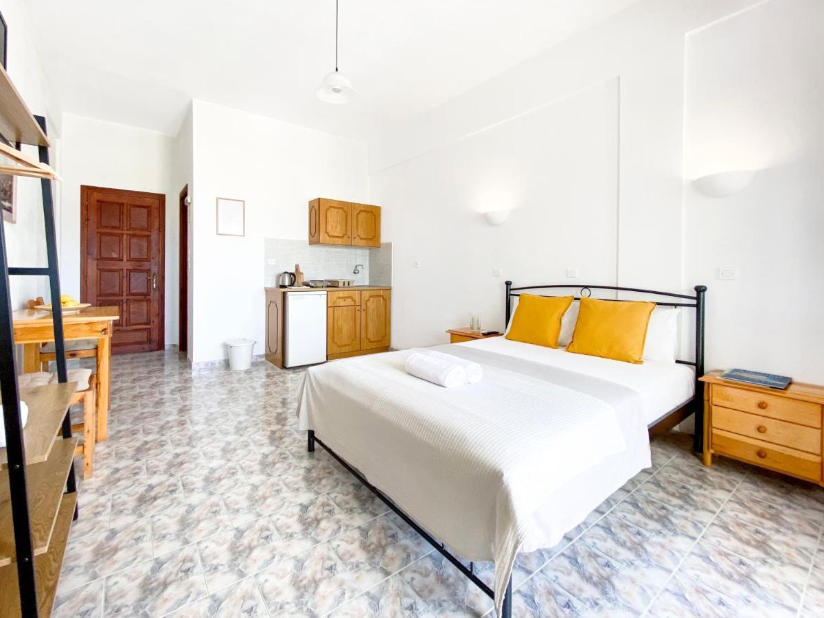 Almyra Villa Perissa  Dış mekan fotoğraf