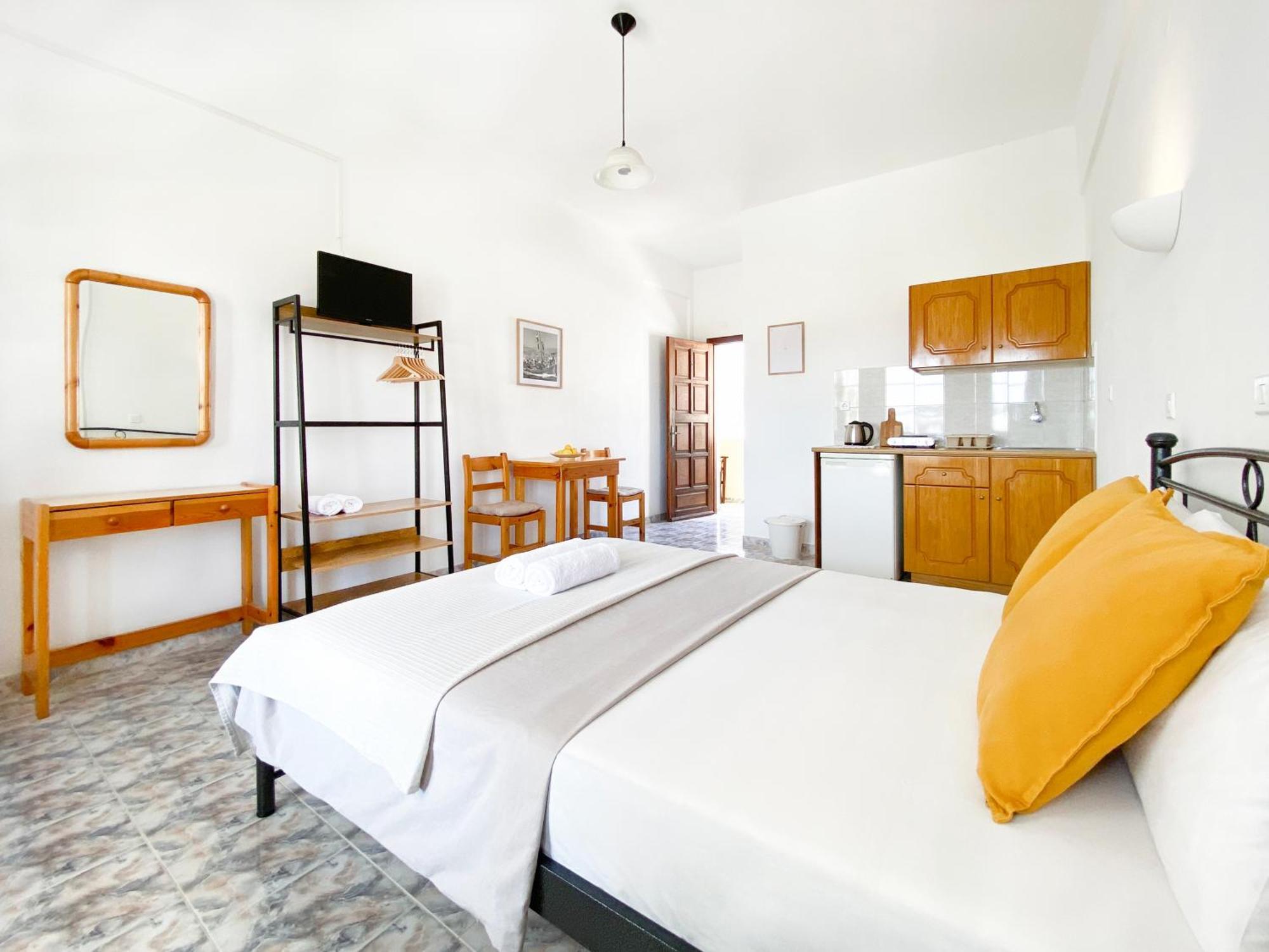 Almyra Villa Perissa  Oda fotoğraf