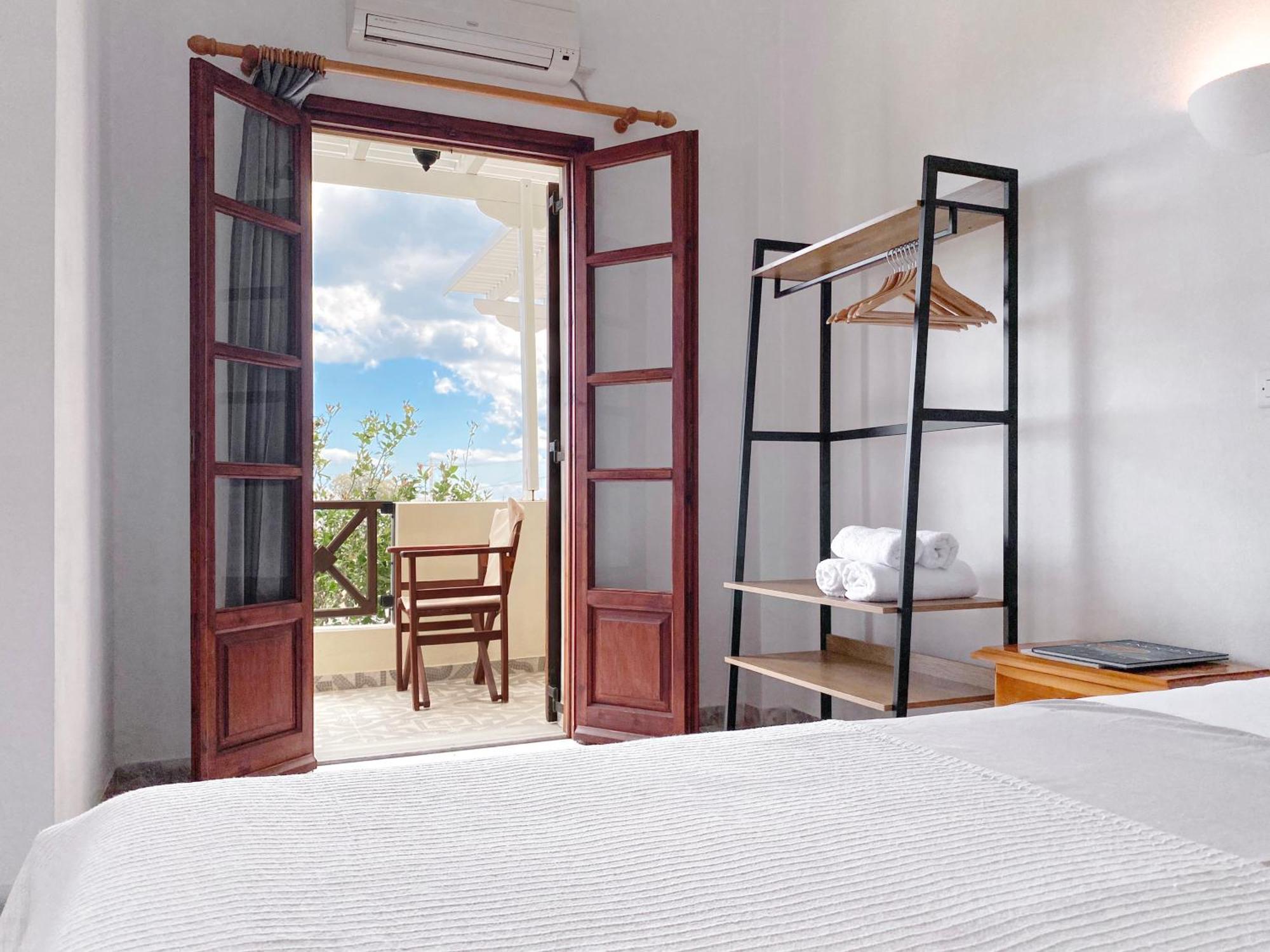 Almyra Villa Perissa  Oda fotoğraf